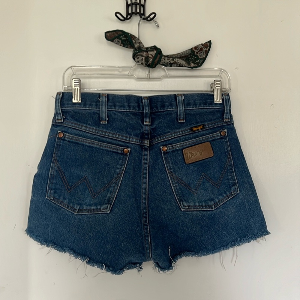Vintage wrangler cut off shorts